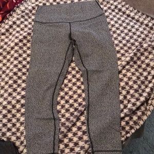 Lululemon tights high rise wunder under